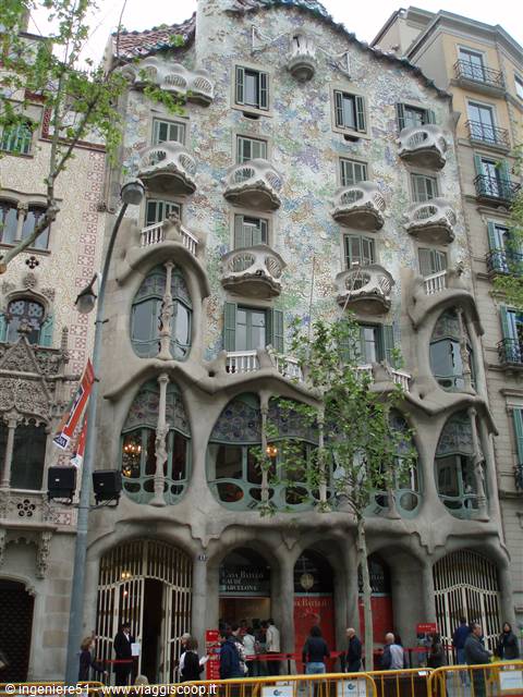 casa Battlo