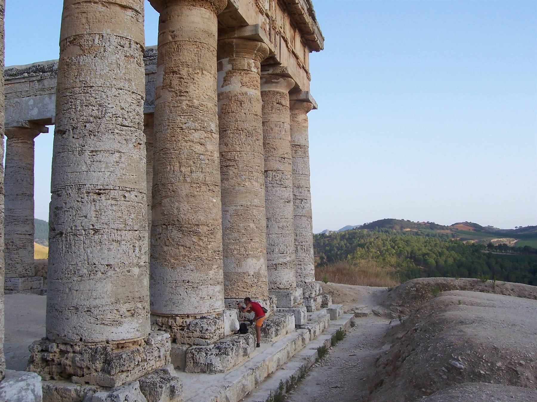 IMPRESSIONANTI QUANTO SONO ALTE LE COLONNE