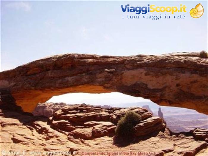 Canyonlands, Island in the Sky: Mesa Arch