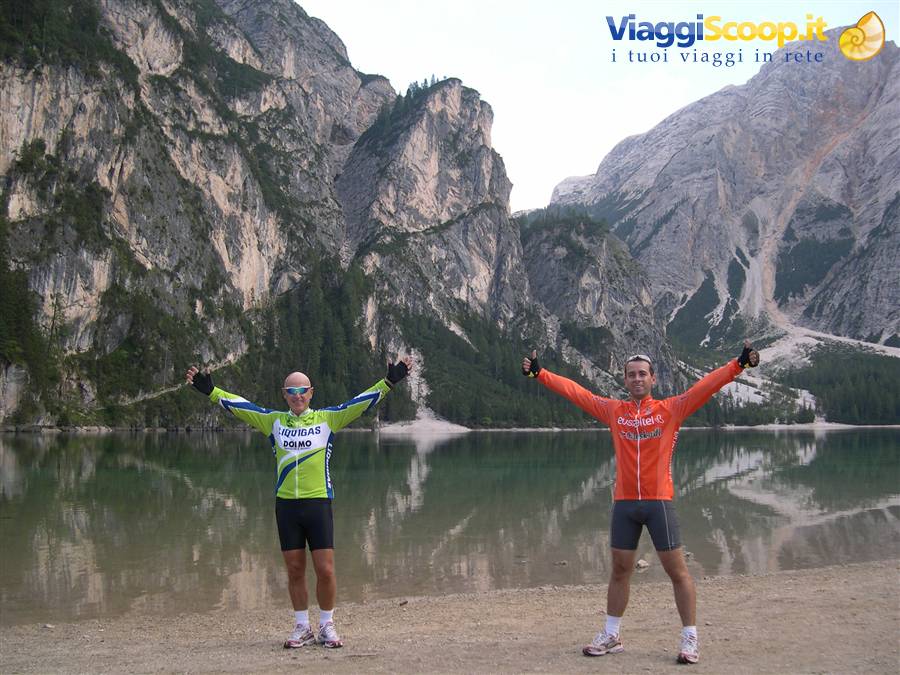 INSIEME A MIO PADRE LUCIANO AL LAGO DI BRAIES . . . "LA PERLA DEI LAGHI DOLOMITICI"