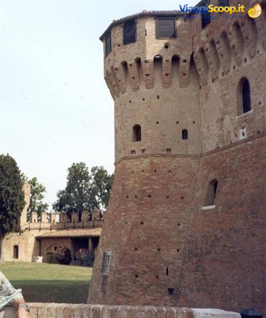 CASTELLO GRADARA