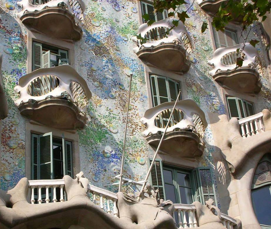 BARCELLONA - CASA BATTLO DI GAUDI'