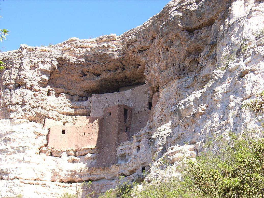 PHOENIX - CASTELLO MONTEZUMA