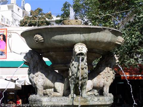La capitale Herakion - Fontana dei Quattro Leoni (o del Morosini)