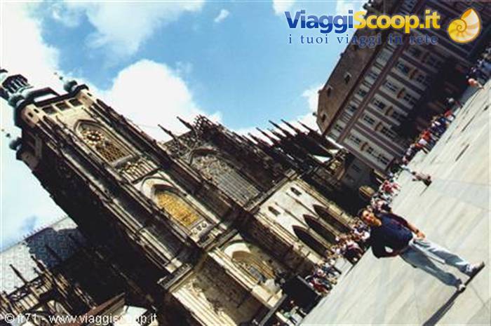 PRAGA