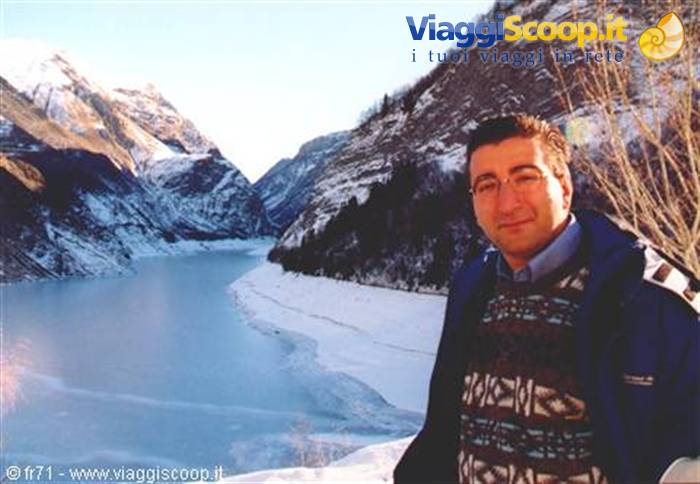 LAGO GHIACCIATO