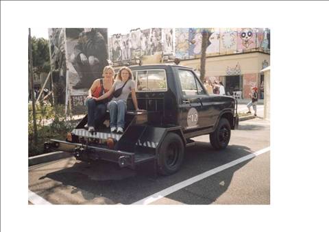 elena e paola a movie studio's