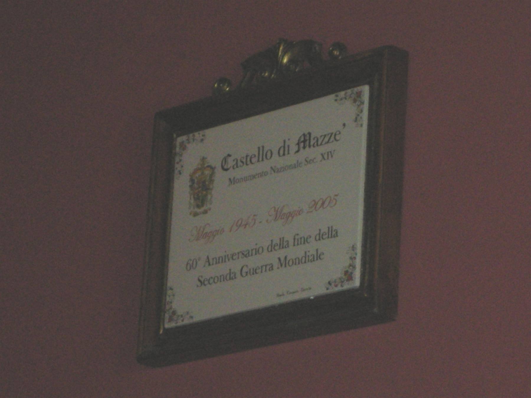 targa dentro il castello