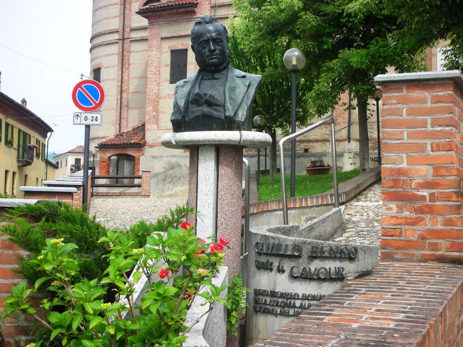 mezzo busto di Camillo Benso