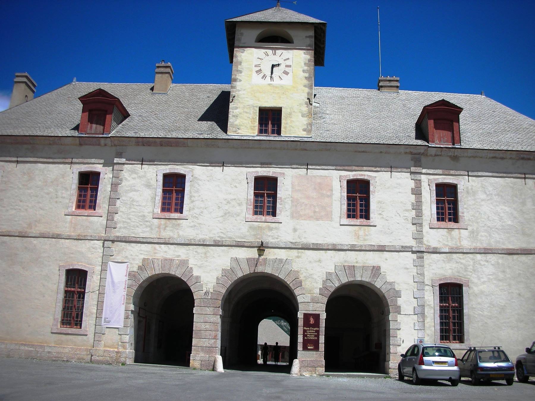 palazzo d'ingresso