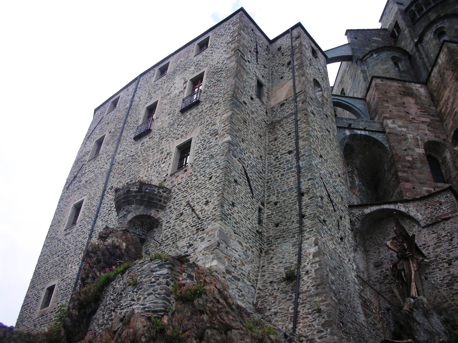 altra veduta esterna
