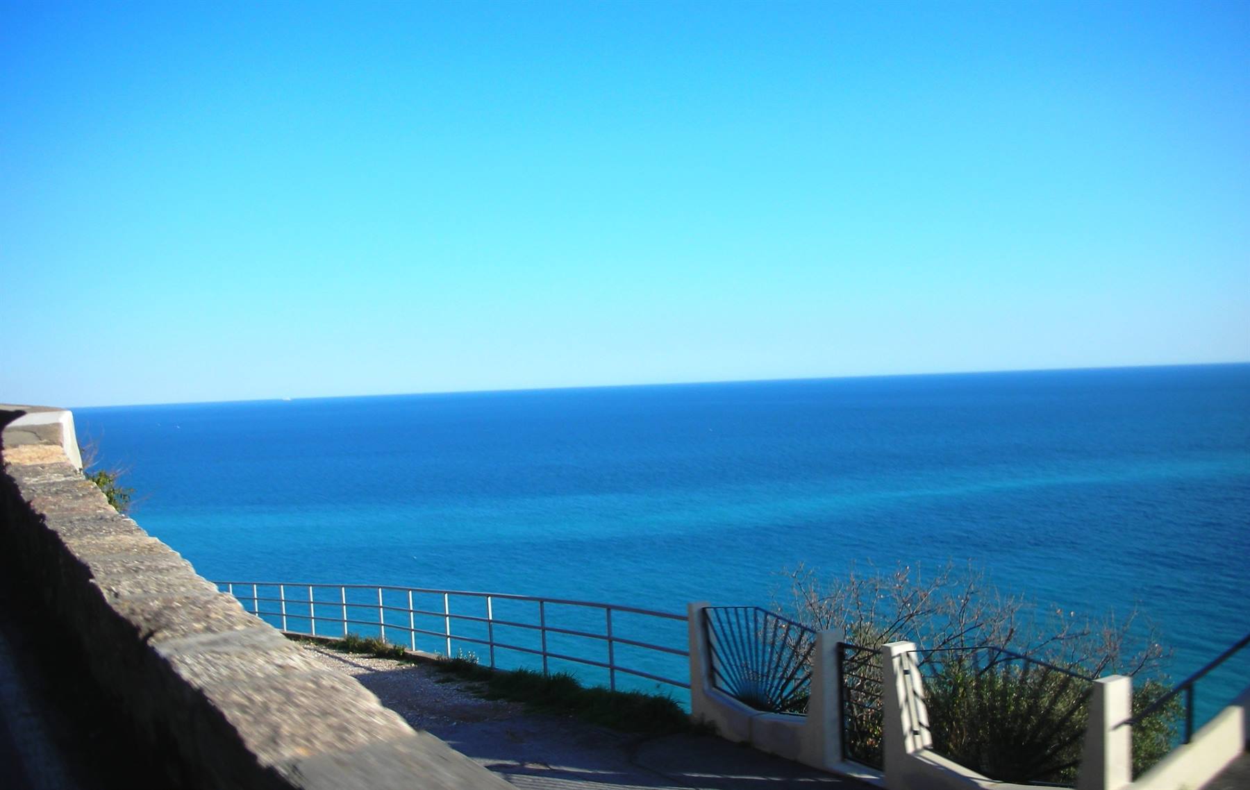 veduta panoramica mar ligure