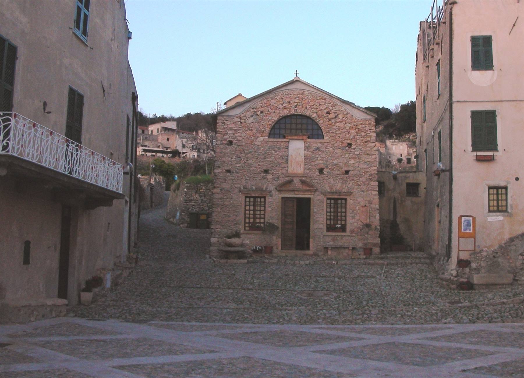 chiesetta del borgo