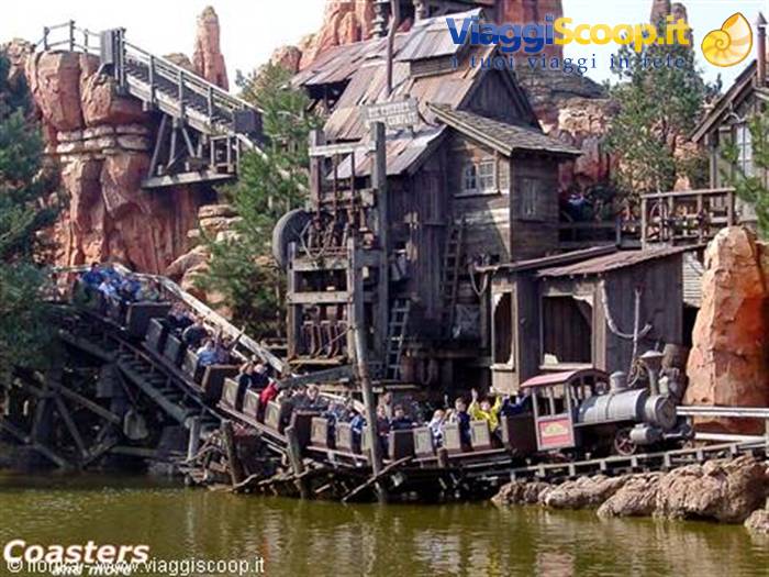 una delle migliori attrazioni: big thunder mountain