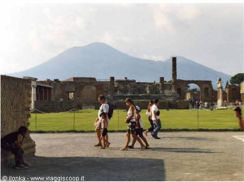 pompei...il vesuvio minaccia la citta'