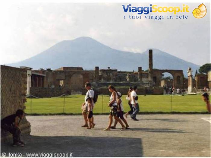 pompei...il vesuvio minaccia la citta'