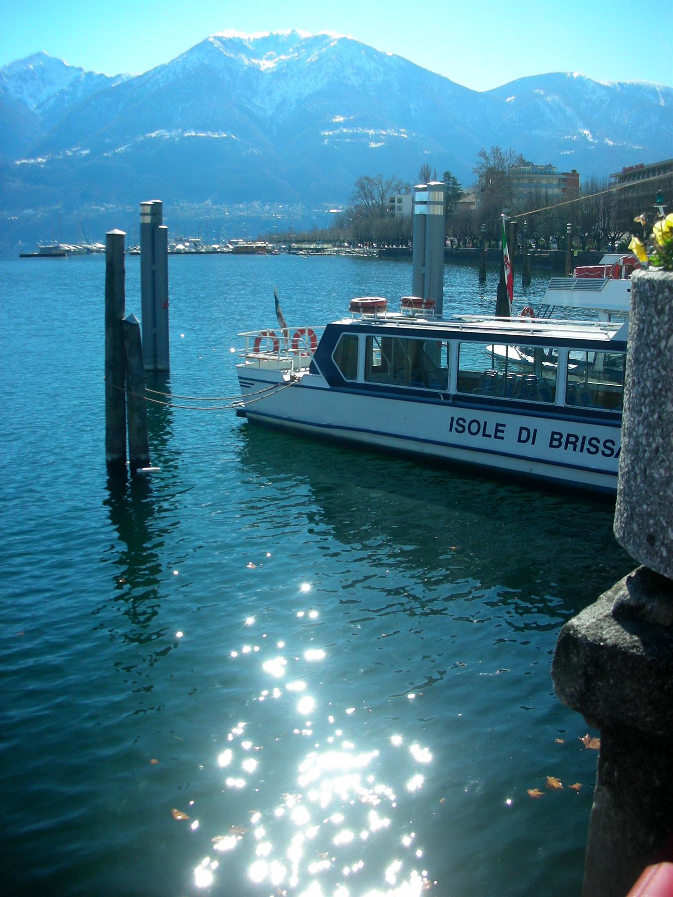 lago maggiore a locarno