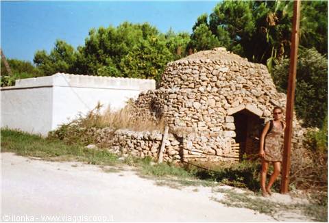 trullo tipico pugliese nelle vicinanze di casa....mia.