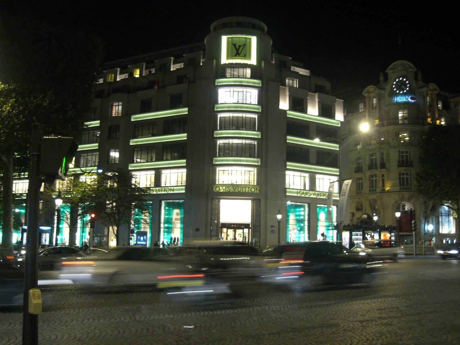 louis vuitton palace