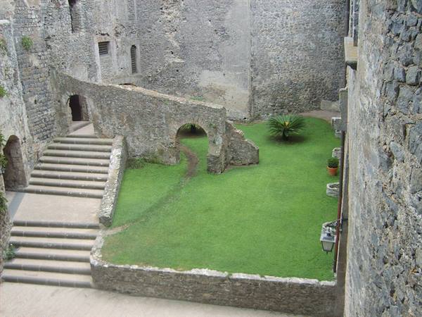 l'inerno del castello do bracciano