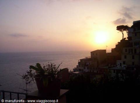 Tramonto dalla camera....