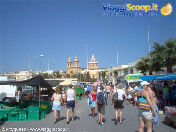 IL FISHING VILLAGE