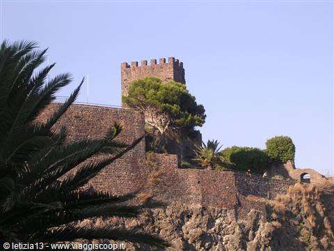Acicastello