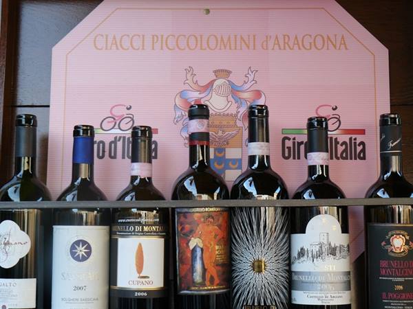 Montalcino - Patria del BRUNELLO