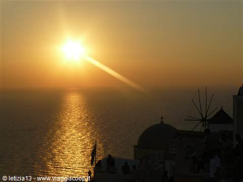 Il tramonto di Oia