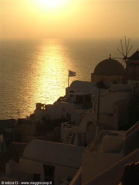 Il tramonto di Oia
