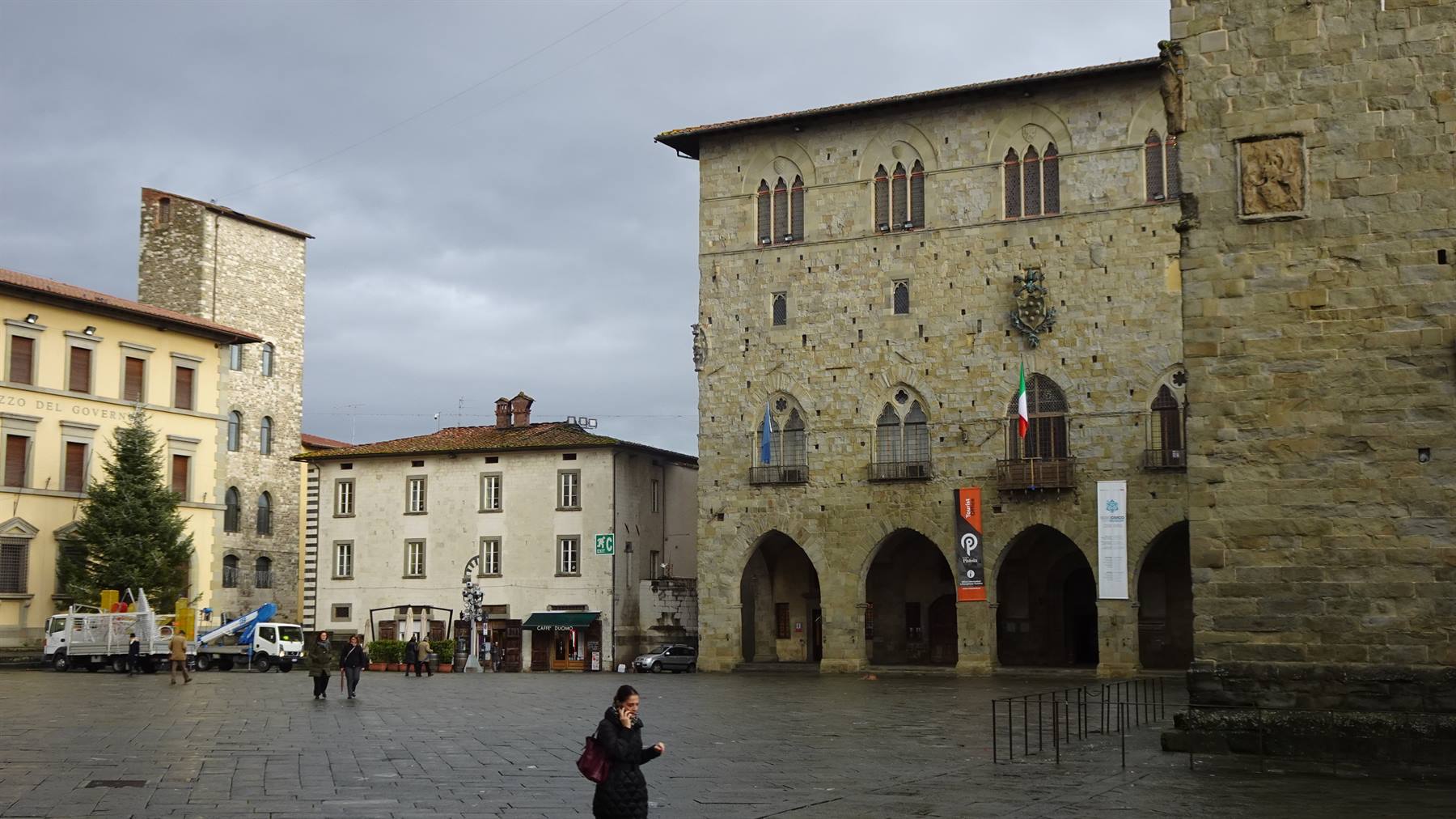 Pistoia -Piazza Duomo