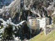 Predjama Castle