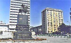 Nis, centro - foto da internet