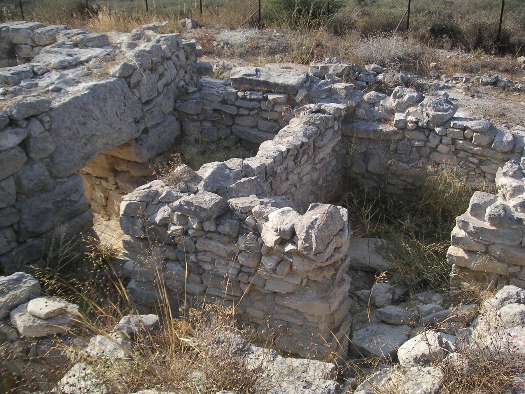 Kamilari