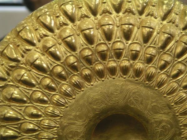 Himera - "fiale d'oro" particolare.