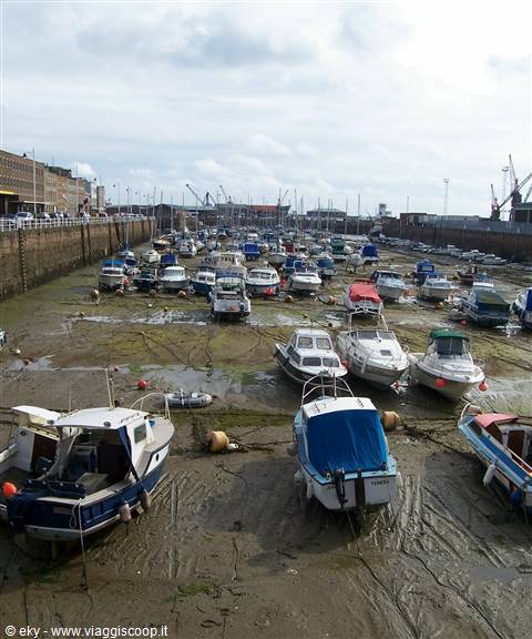 Il porto con la bassa marea