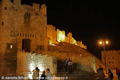 ALEPPO LA CITTADELLA BY NIGTH