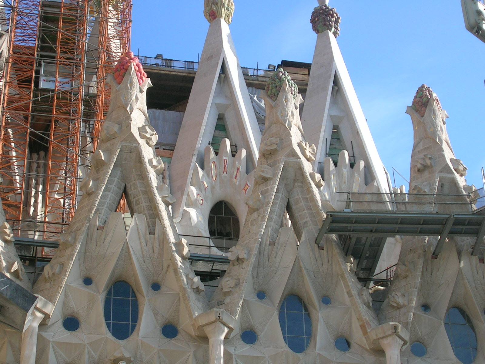 PARTICOLARI DELLA SAGRADA FAMILIA