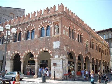 piazza delle erbe