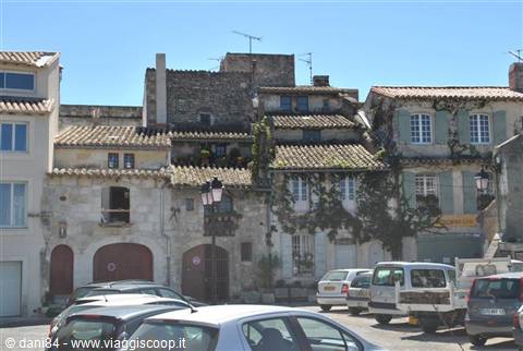 arles