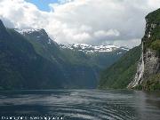 Navigando nel Geiranger Fjord