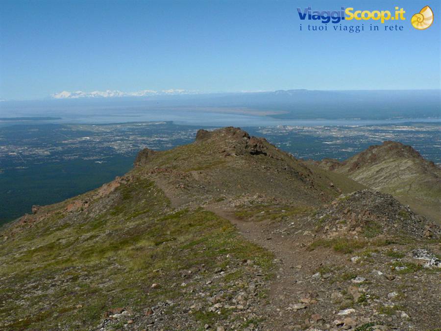 Wolverine Peak Trail sullo sfondo Anchorage