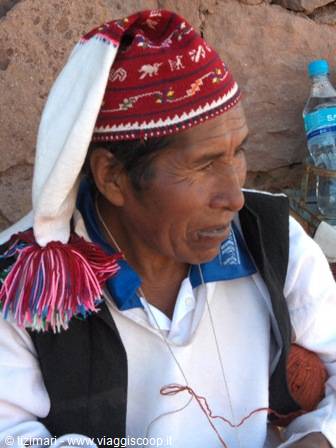 abitante di Taquile, lago Titicaca
