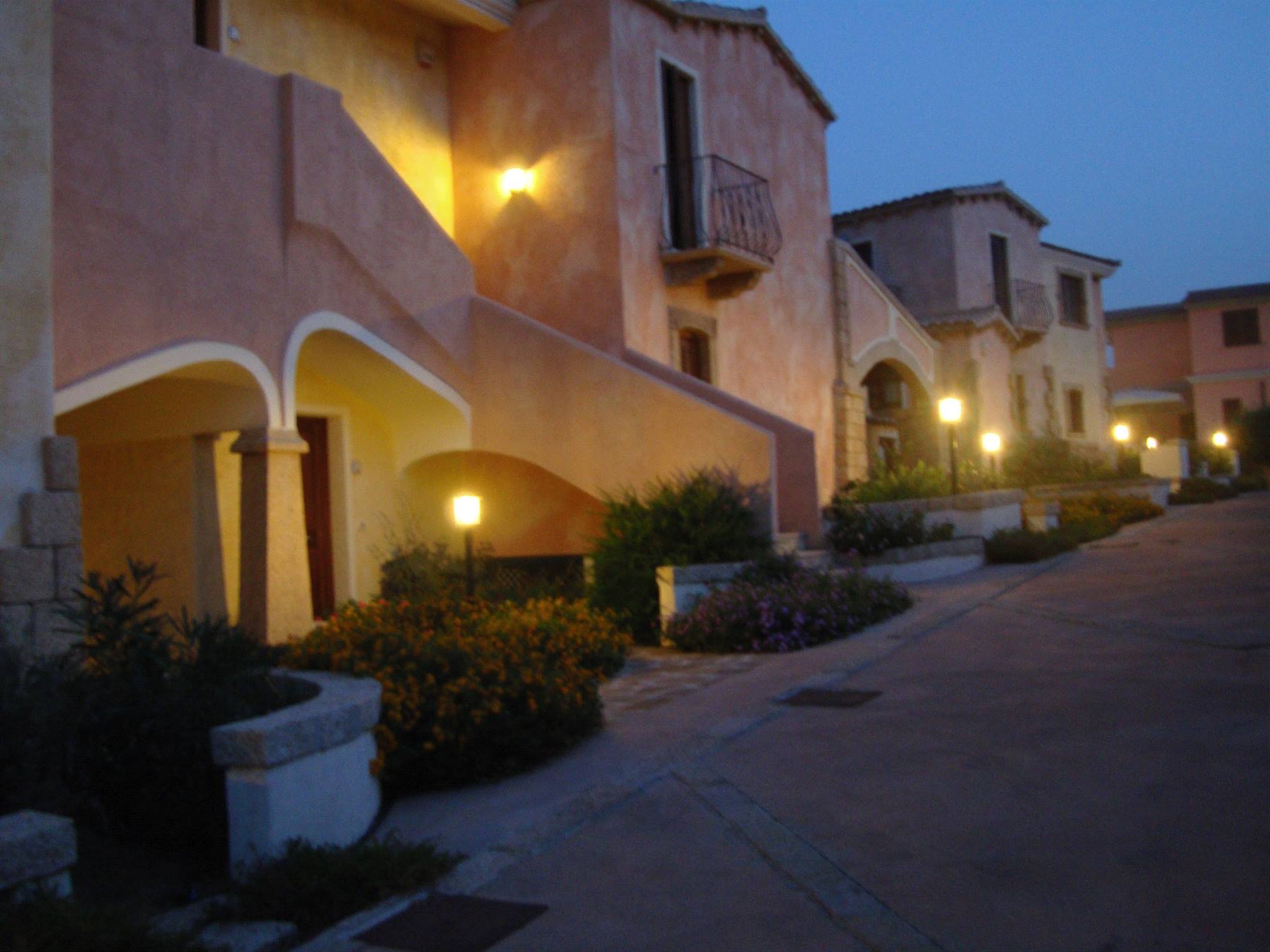 ..residence..