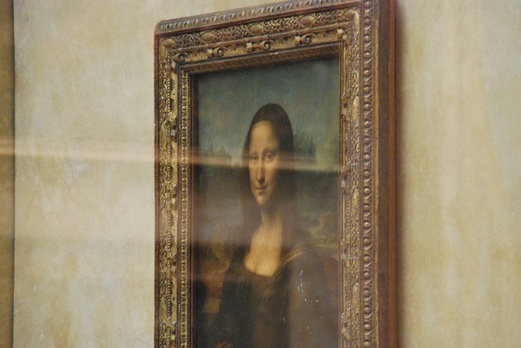 Monalisa smile