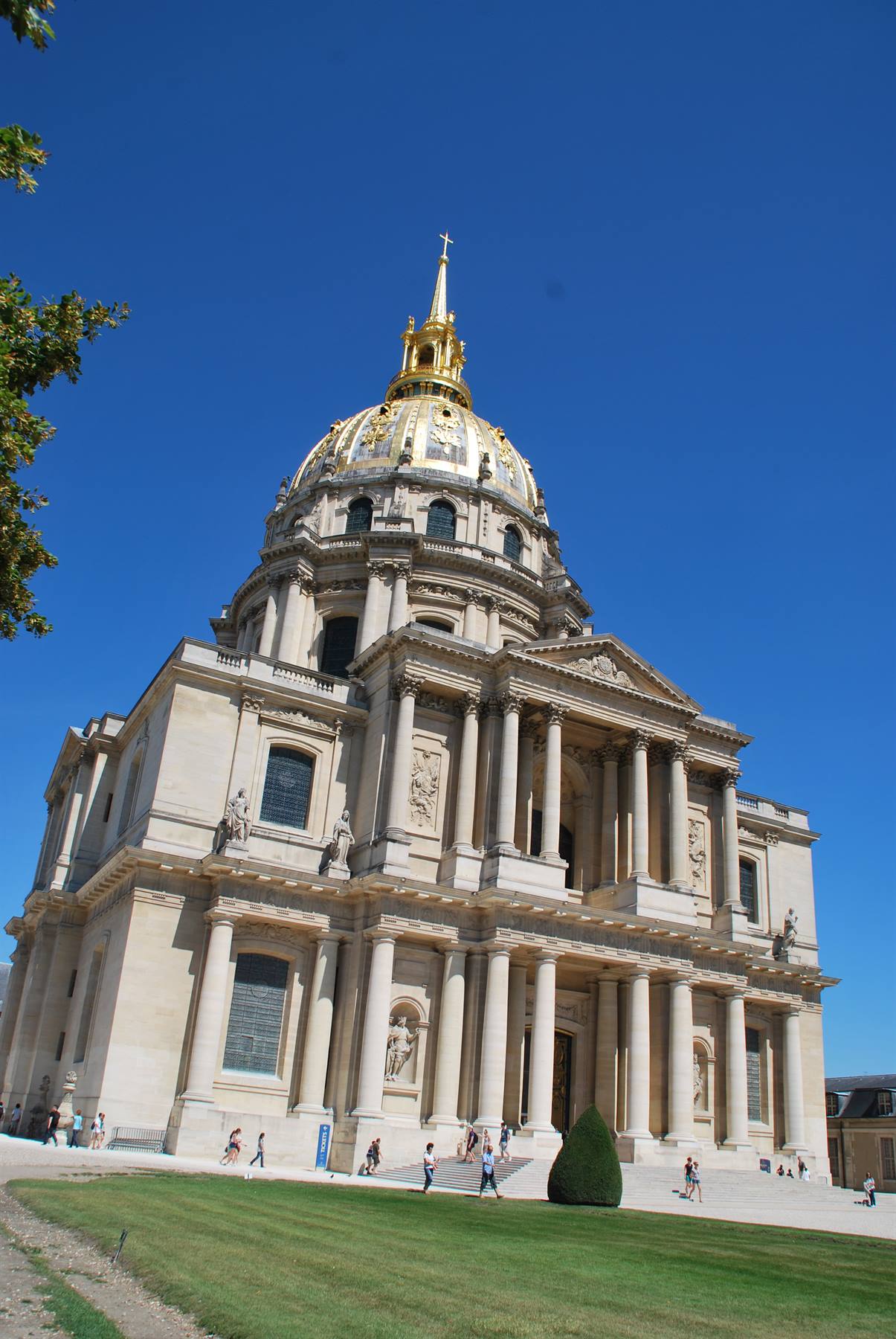 Le invalides