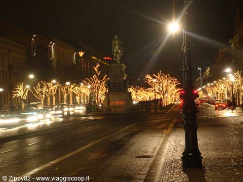 Le luci di Under den linden