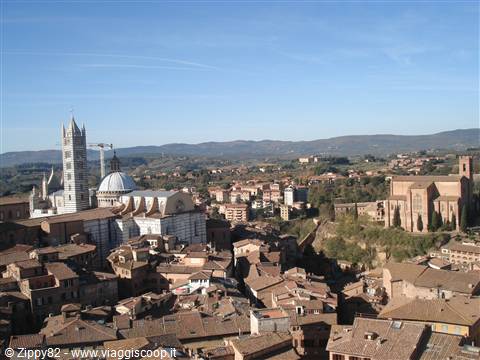Il Duomo e San Domenico dall'alto