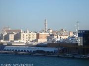 La partenza dal porto di Bari