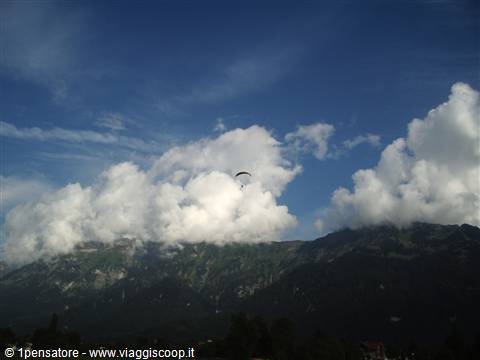 Parapendio a Interlaken